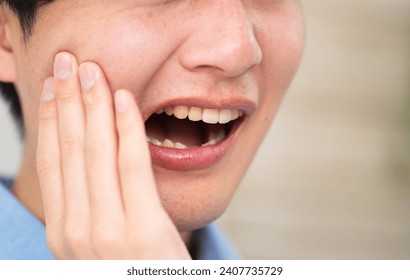 https://ottawadentalcare.ca/wp-content/uploads/2025/11/toothache.jpg